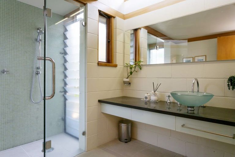 Photo of property in 1 Harvey Street, Waipahihi, Taupo, 3330