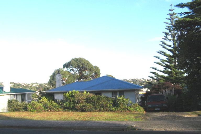 Photo of property in 95 Bruce Road, Glenfield, Auckland, 0629