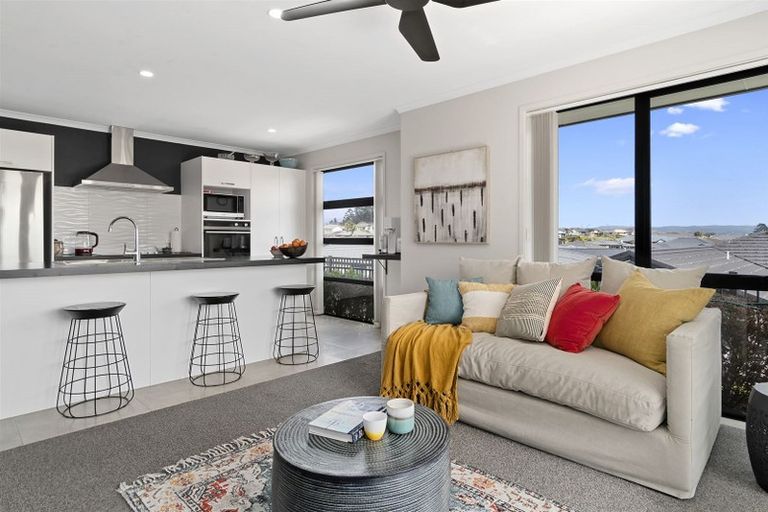 Photo of property in 11 Bernies Way, Ohauiti, Tauranga, 3112