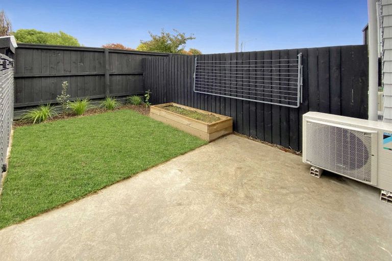 Photo of property in 56 Piripiri Place, Broomfield, Christchurch, 8042
