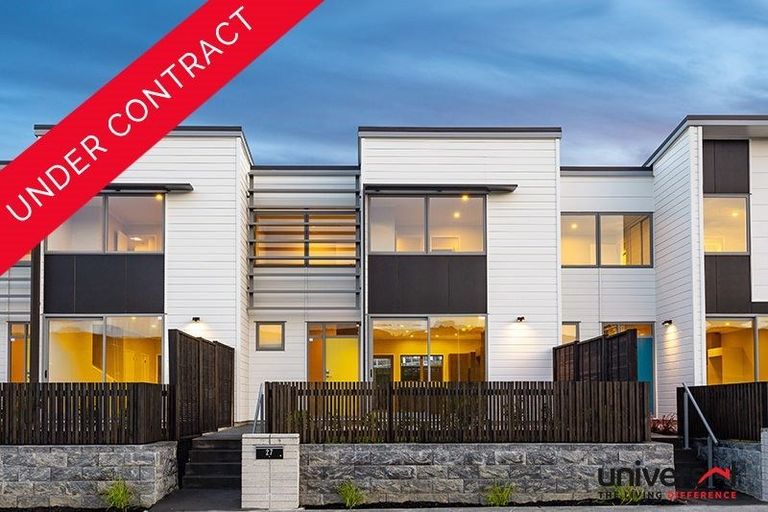 Photo of property in 127 Glenvar Ridge Road, Long Bay, Auckland, 0630