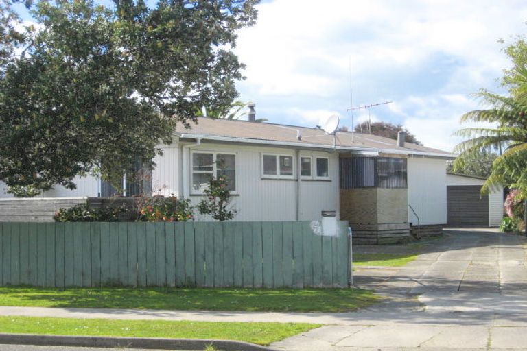 Photo of property in 24 Rata Avenue, Edgecumbe, 3120