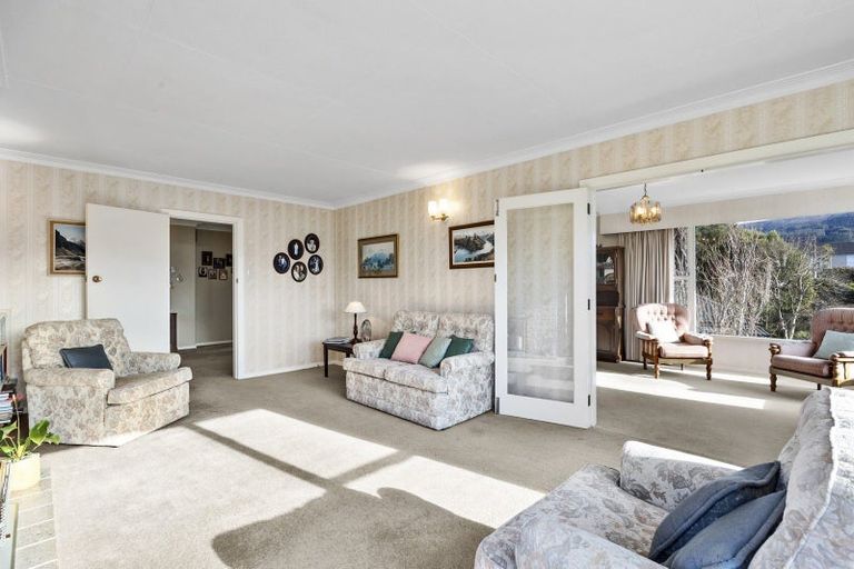 Photo of property in 15 Brownville Crescent, Maori Hill, Dunedin, 9010