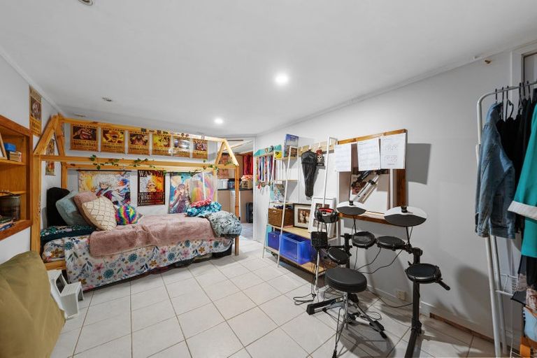 Photo of property in 20 Burnham Road, Waitakere, Auckland, 0816