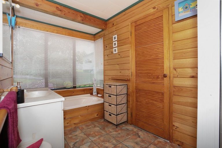 Photo of property in 8 Taupo Terrace, Feilding, 4702