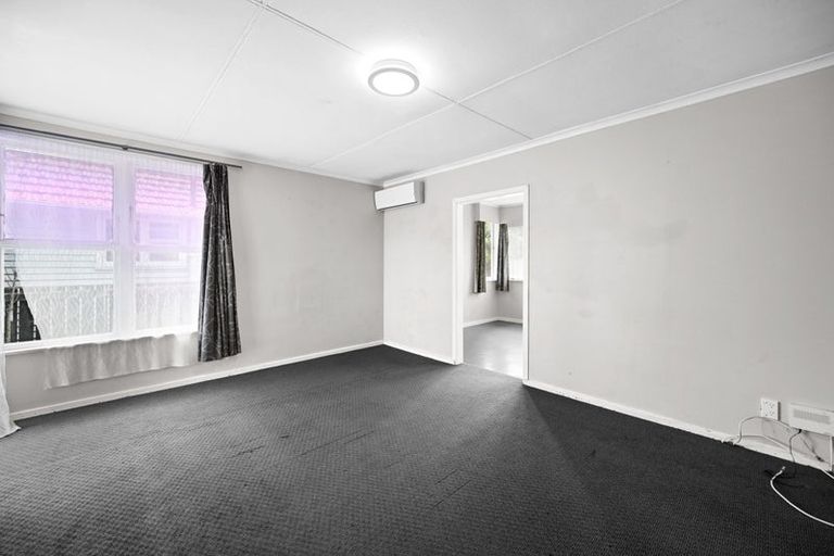 Photo of property in 63 Paul Crescent, Fairfield, Hamilton, 3214