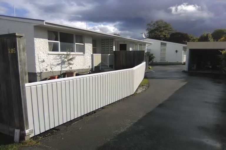 Photo of property in 1/205 Springfield Road, St Albans, Christchurch, 8014