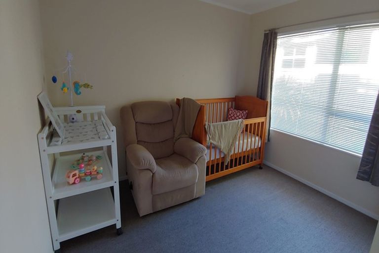 Photo of property in 1/73 Stredwick Drive, Torbay, Auckland, 0630