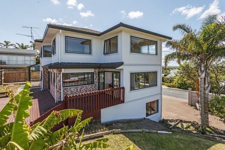 Photo of property in 2a Mizpah Road, Torbay, Auckland, 0630