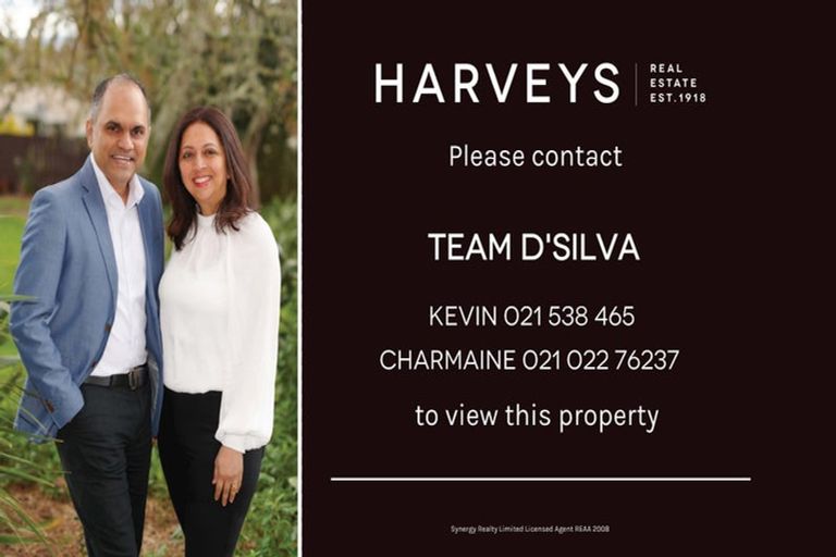 Photo of property in 6 Archmillen Avenue, Pakuranga Heights, Auckland, 2010