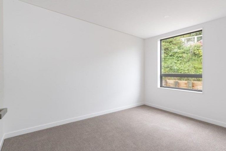 Photo of property in 3/7 Handyside Street, Tawa, Wellington, 5028