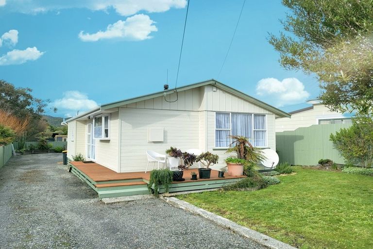 Photo of property in 19a Blake Street, Blaketown, Greymouth, 7805