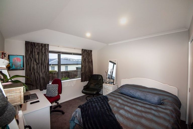 Photo of property in 227 Mark Avenue, Grenada Village, Wellington, 6037