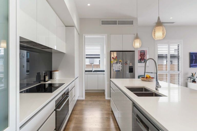 Photo of property in 80 Riverhead Point Drive, Riverhead, 0820