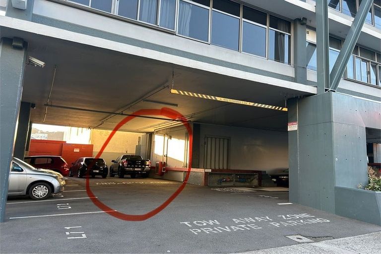 Photo of property in Rostrevor House, 130 Vivian Street, Te Aro, Wellington, 6011