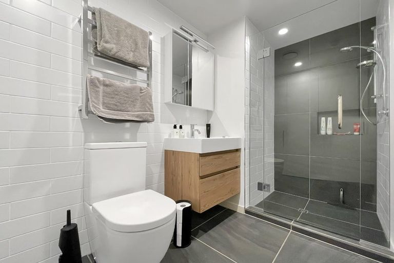 Photo of property in 201/212 Willis Street, Te Aro, Wellington, 6011