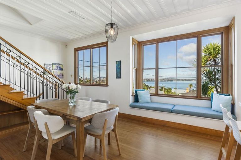 Photo of property in 2/12 Mariposa Crescent, Birkenhead, Auckland, 0626