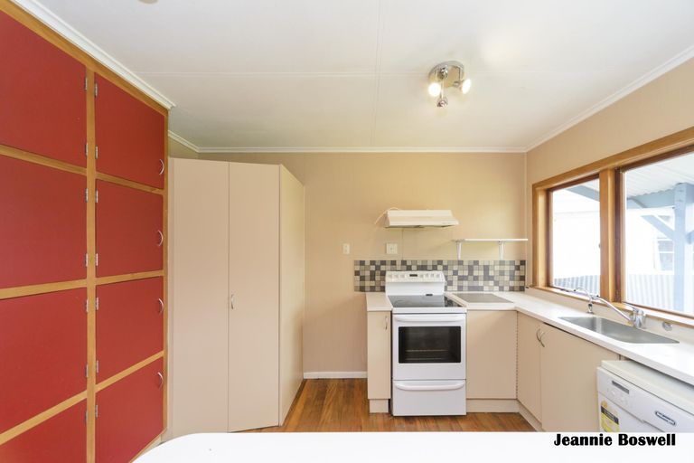 Photo of property in 406 Ruahine Street, Terrace End, Palmerston North, 4410