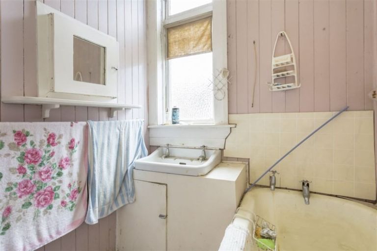 Photo of property in 22 Portobello Road, Musselburgh, Dunedin, 9013