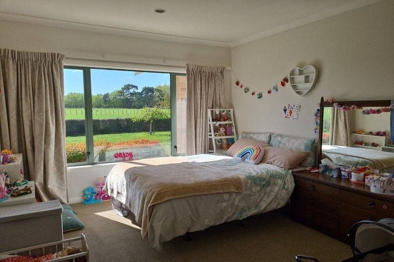 Photo of property in 541 Bidwills Cutting Road, Morison Bush, Greytown, 5794