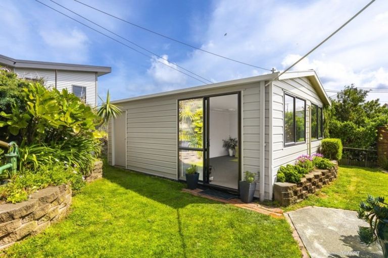 Photo of property in 117 Wexford Road, Miramar, Wellington, 6022