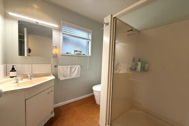 Photo of property in 5a Arthur Crescent, Waikawa, Picton, 7220