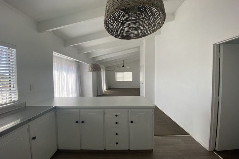 Photo of property in 18 Bellevue Road, Brookfield, Tauranga, 3110