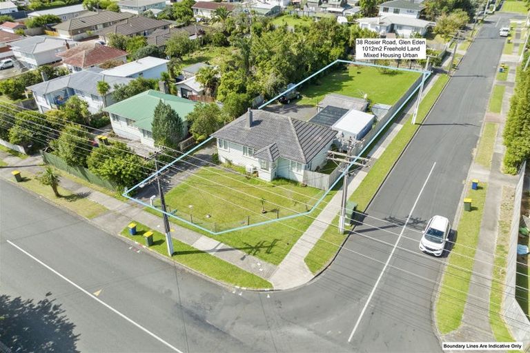 Photo of property in 38 Rosier Road, Glen Eden, Auckland, 0602