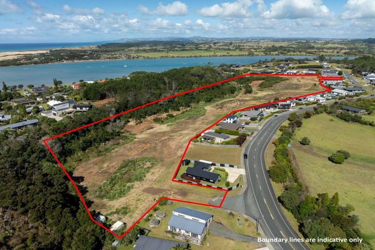 Photo of property in 75 Moir Point Road, Mangawhai Heads, Mangawhai, 0505