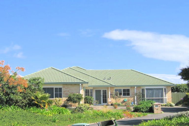 Photo of property in 43 Jasmine Place, Mount Maunganui, 3116