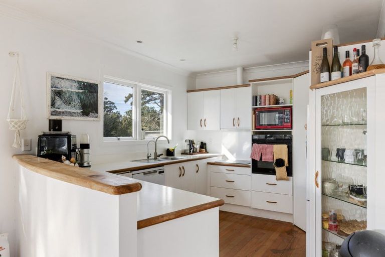 Photo of property in 56a Woodleigh Street, Frankleigh Park, New Plymouth, 4310