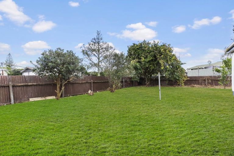 Photo of property in 34 Jupiter Street, Rosehill, Papakura, 2113