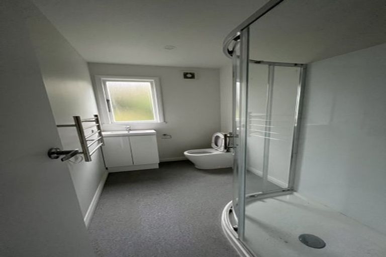 Photo of property in 64 Raroa Road, Kelburn, Wellington, 6012