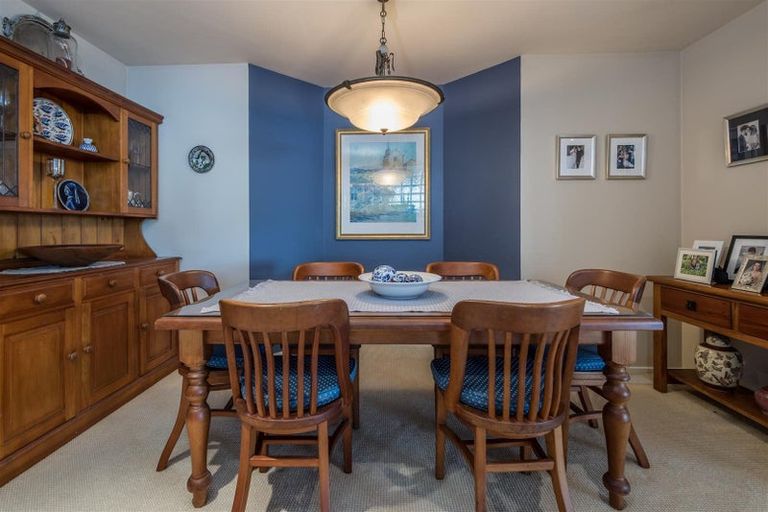 Photo of property in 14 Hamana Street, Narrow Neck, Auckland, 0622