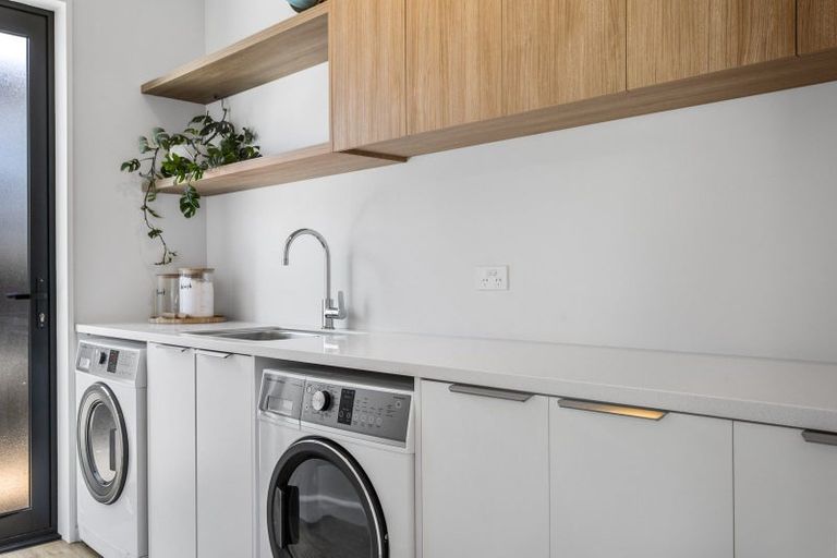 Photo of property in 1 Kensington Avenue, Mairehau, Christchurch, 8013