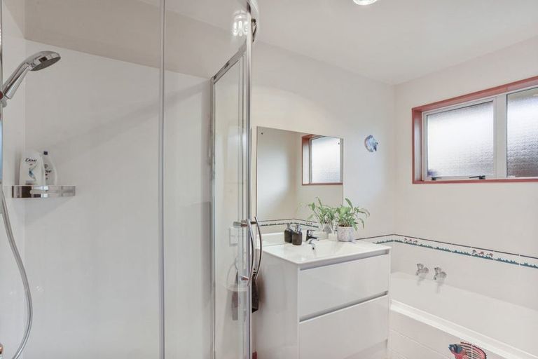 Photo of property in 30 Carmana Gardens, Rangiora, 7400