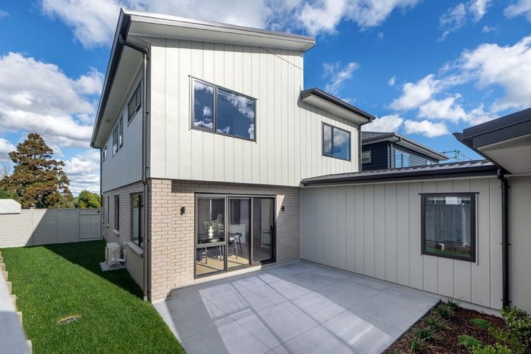 Photo of property in 109 Waituarua Drive, Takanini, Auckland, 2112