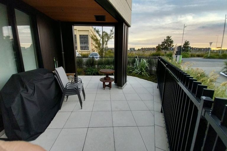 Photo of property in 104/2 Launch Road, Hobsonville, Auckland, 0616