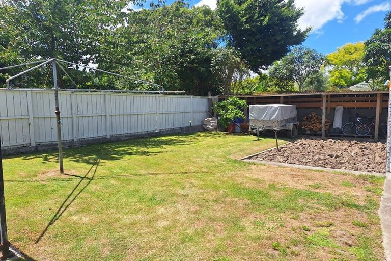 Photo of property in 25 Mary Crescent, Elderslea, Upper Hutt, 5018