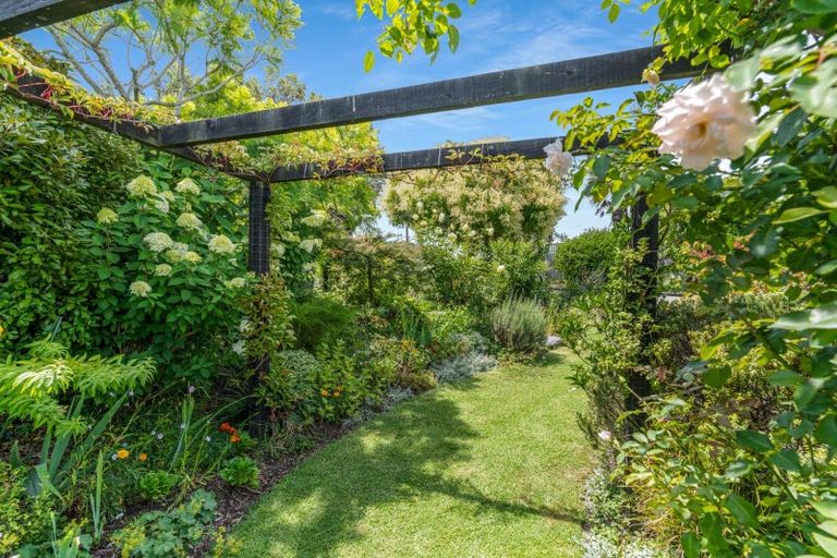 Photo of property in 7 Willow Grove, Tairua, 3508