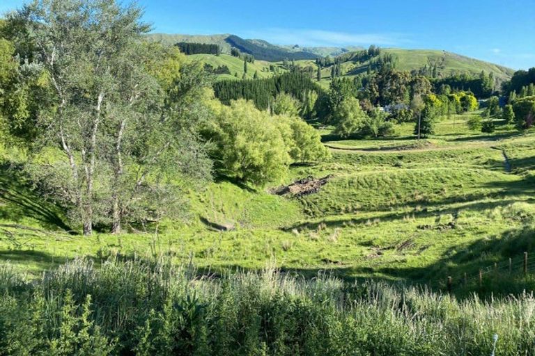 Photo of property in 1601 Kahuranaki Road, Kahuranaki, 4295