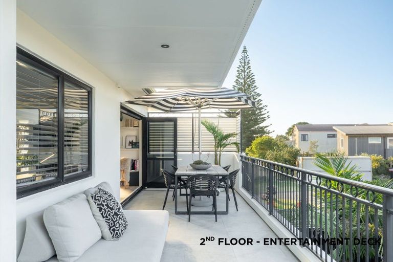 Photo of property in 2a Taylor Road, Papamoa Beach, Papamoa, 3118