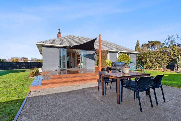 Photo of property in 9 Oakhampton Street, Hornby, Christchurch, 8042