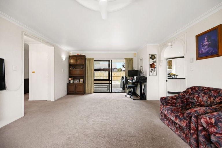 Photo of property in 14 Colstone Street, Glenview, Hamilton, 3206