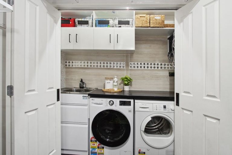 Photo of property in 16 Camp X Place, Whenuapai, Auckland, 0618