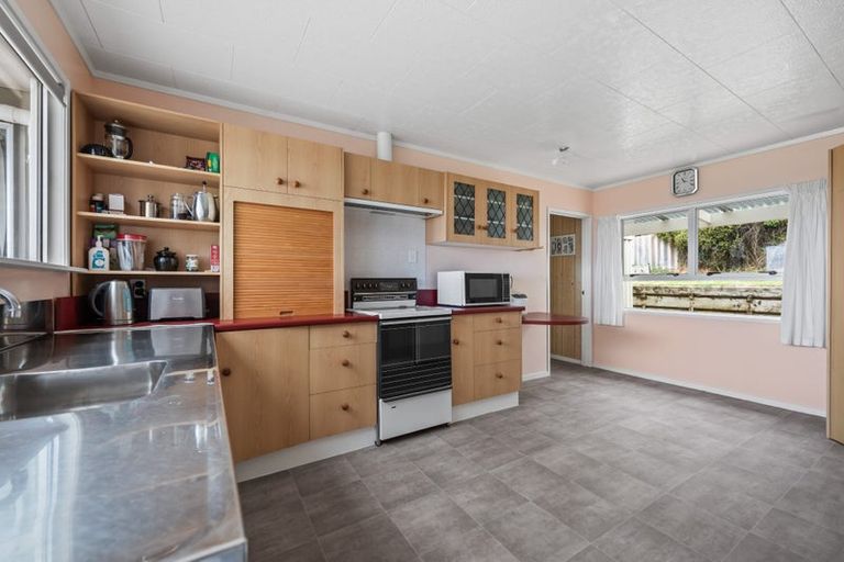Photo of property in 61 Marine Drive, Te Kopuru, 0371