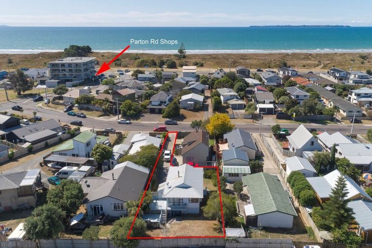 Photo of property in 12b Simpson Road, Papamoa Beach, Papamoa, 3118