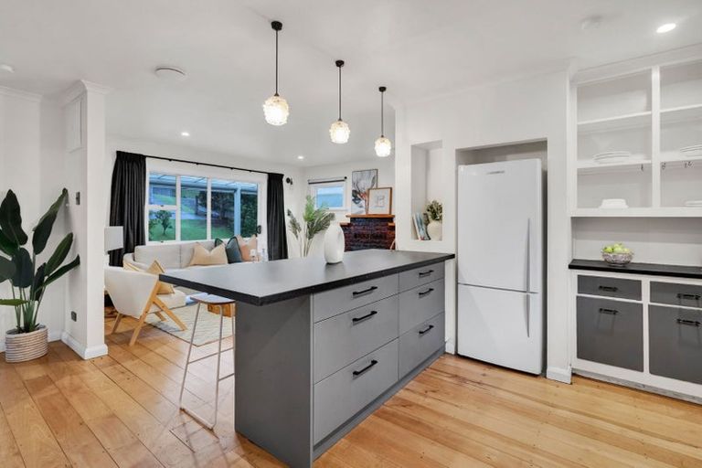 Photo of property in 54 Waimea Street, Westown, New Plymouth, 4310