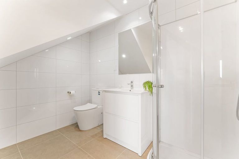 Photo of property in 35 Bella Vista Drive, Gulf Harbour, Whangaparaoa, 0930