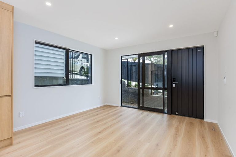 Photo of property in 94b Bond Crescent, Forrest Hill, Auckland, 0620